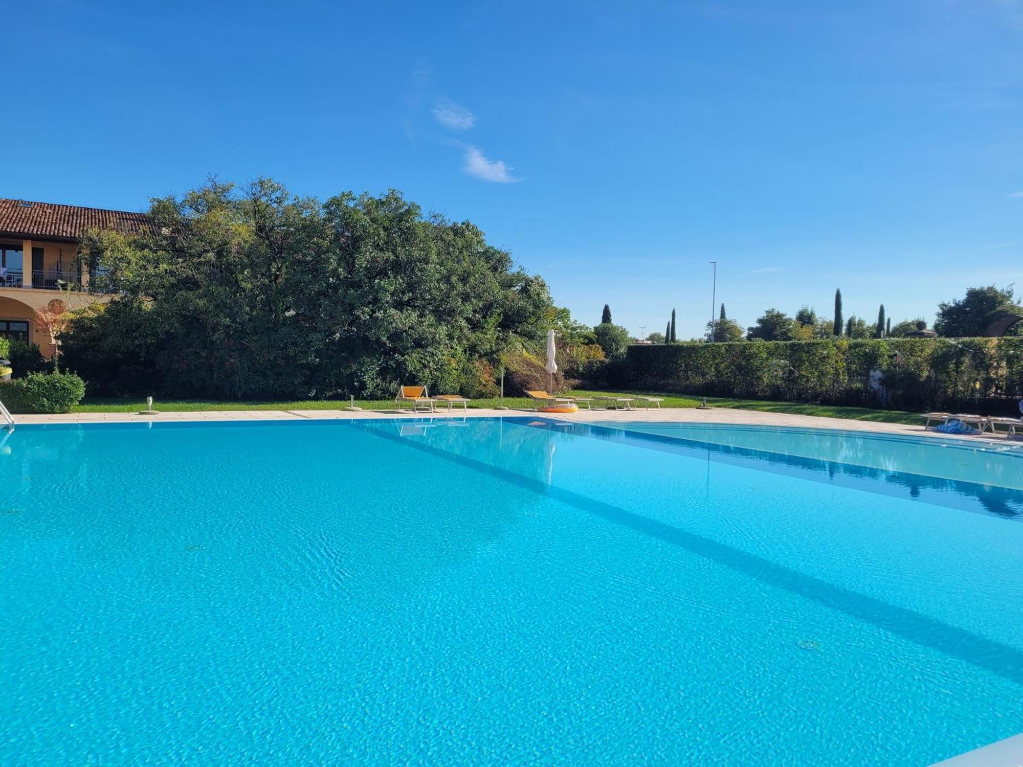 Dolce Blu Sirmione Lejlighed Rivoltella del Garda Eksteriør billede